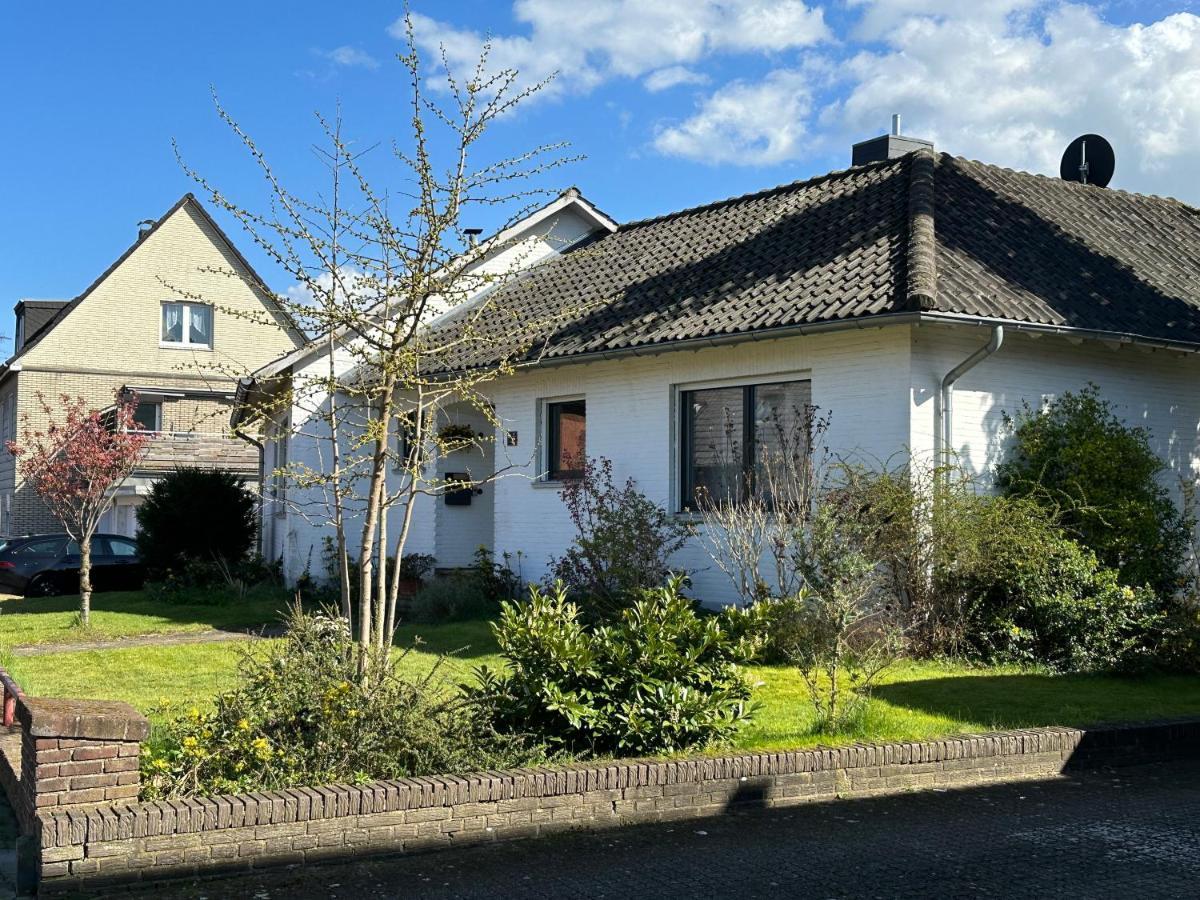 Entspannung Am Niederrhein - Grosses Helles Haus Mit Kamin Эммерих Экстерьер фото